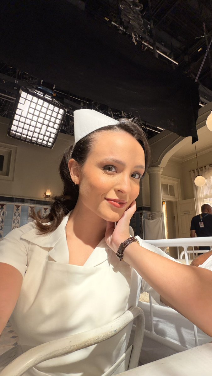 Larissa Manoela tweet media