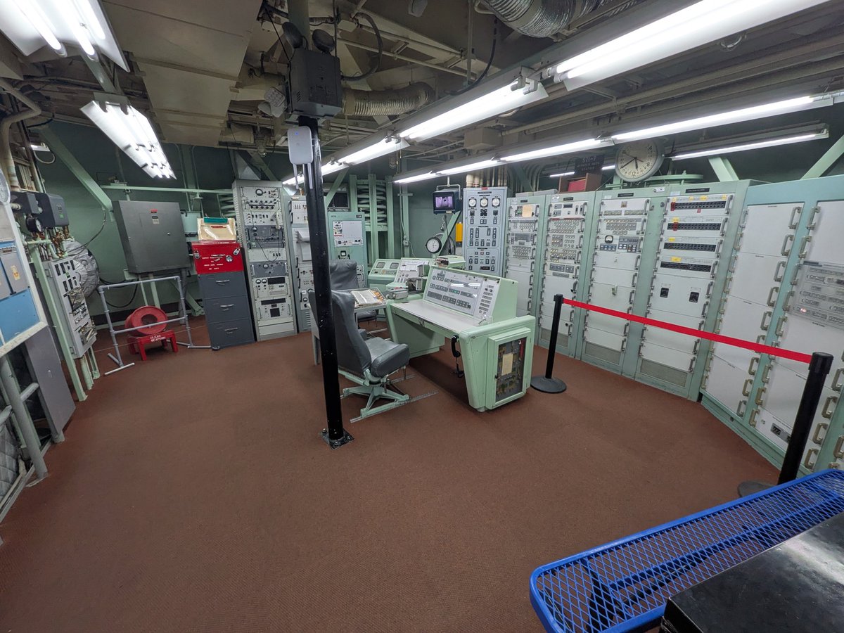 Philco Predicta tweet media