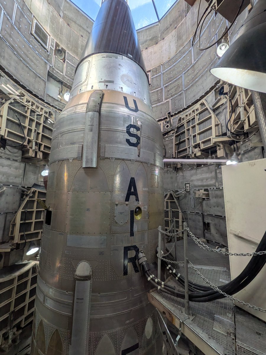 Philco Predicta tweet media