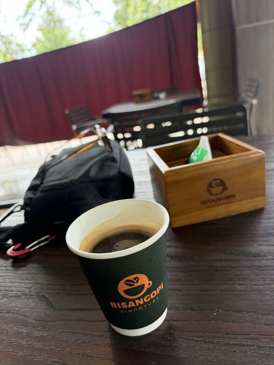 BayuSahaja's tweet photo. Tertutup tanda buka. 😁☕️ https://t.co/vmUqStUfdh