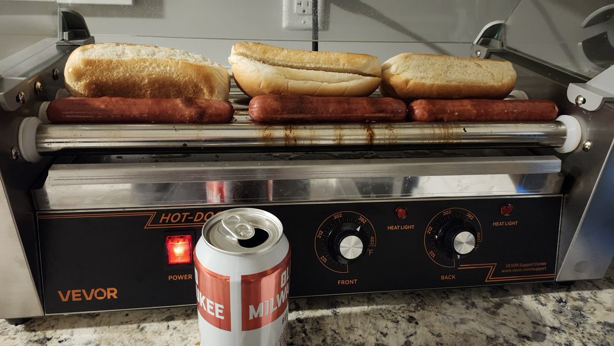 Carlos Spicyweiner tweet media