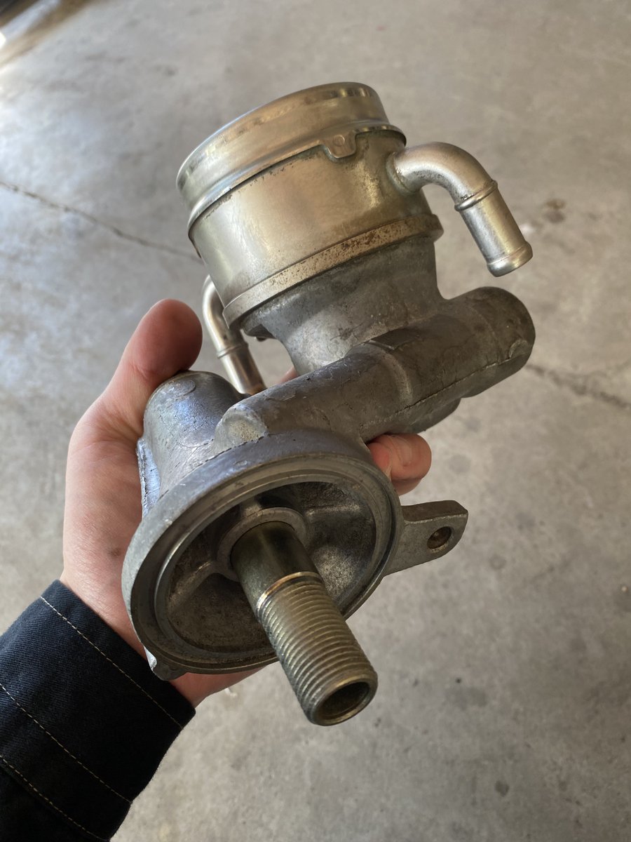 やまなか tweet media