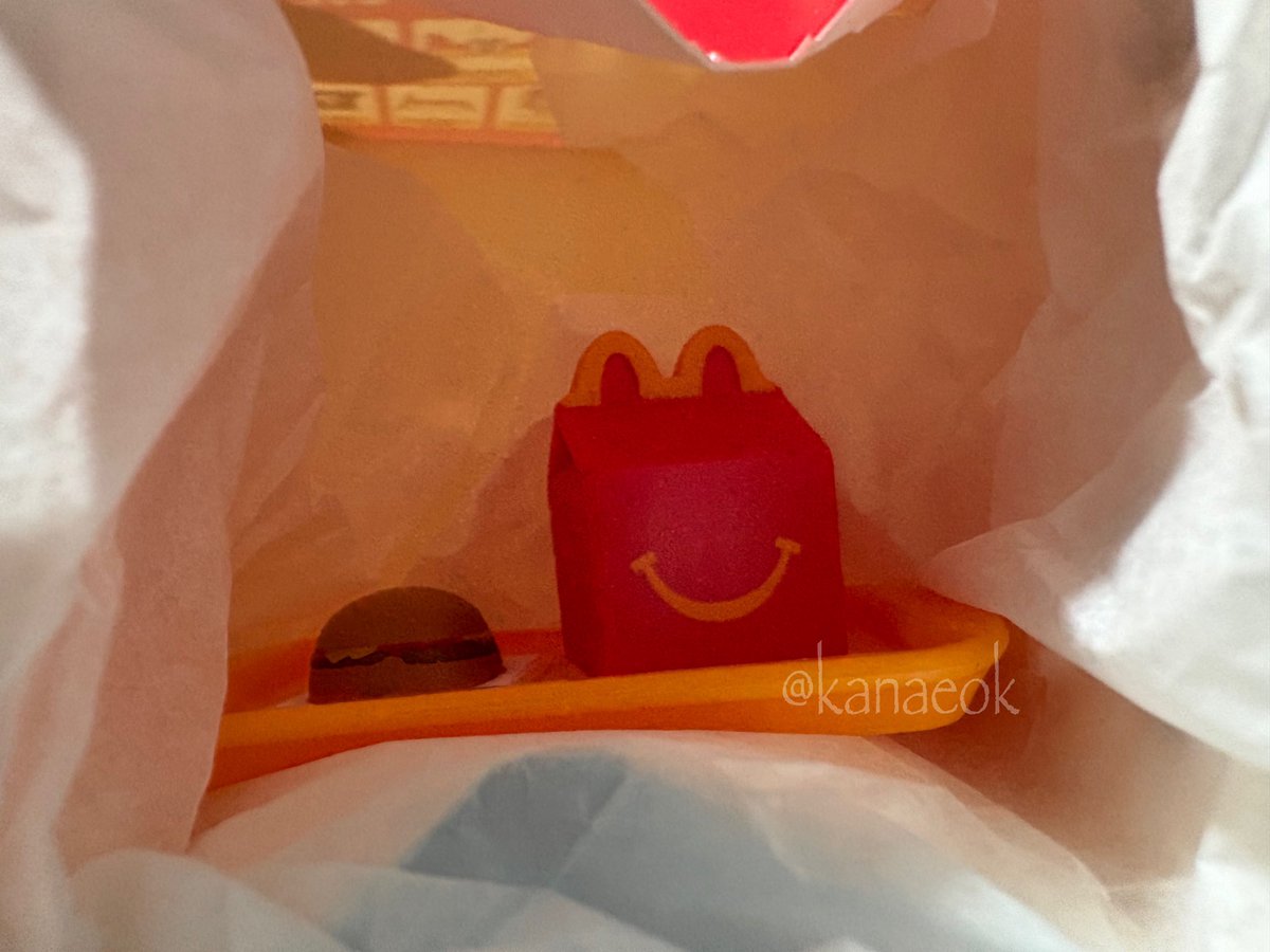 ばだっぱっぱっぱっ〜♪ i'm lovin' it！ ハッピーセット かわいいな