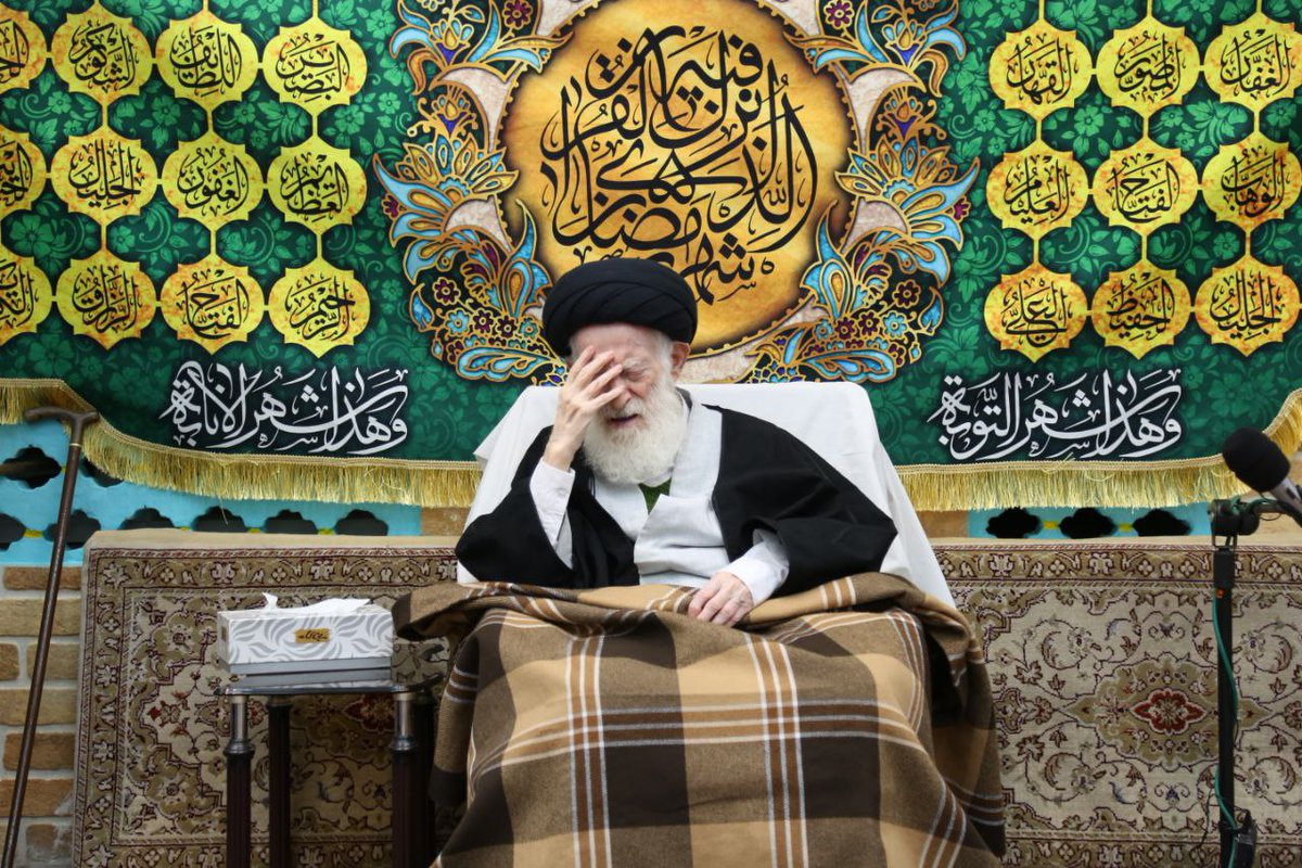 zanjanimousa1's tweet photo. 📷 تصویری از آیت‌الله‌العظمی شبیری زنجانی «مدّ ظله» در مجلس عزای حضرت ام‌ّالمؤمنین خدیجه کبری «سلام‌الله‌علیها»

▫️جمعه ۸ اسفند- دفتر معظمٌ له https://t.co/TvqzbFWnks