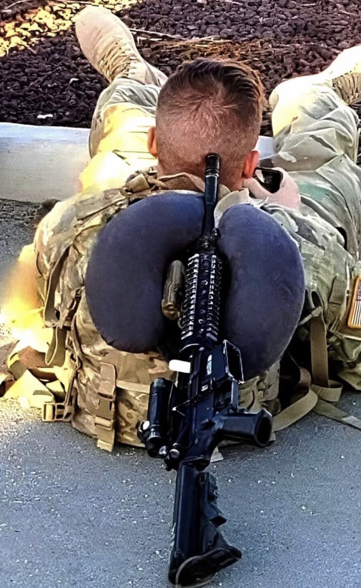 Weapons Daily tweet media