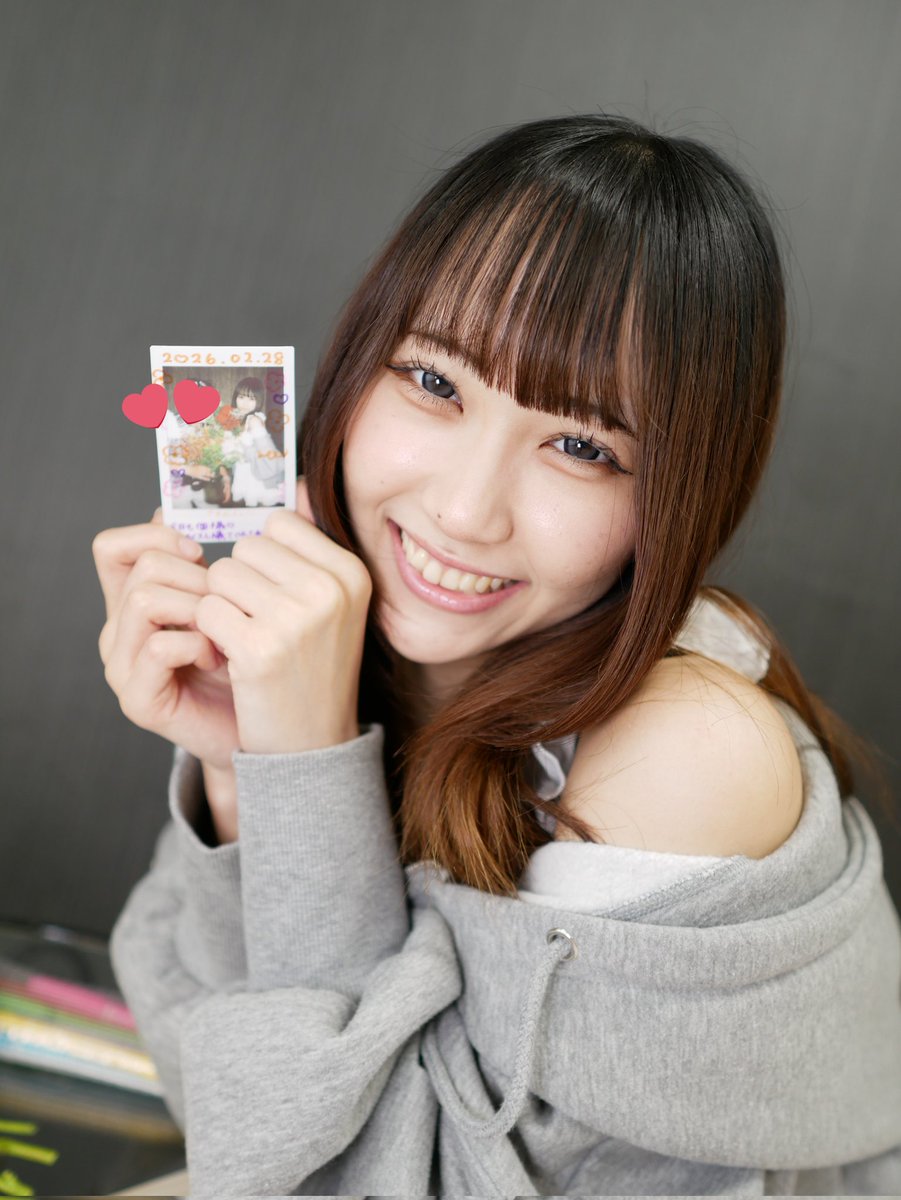 チェキとあたし、どっちが可愛い？ ＃それはあたし盛れてる
