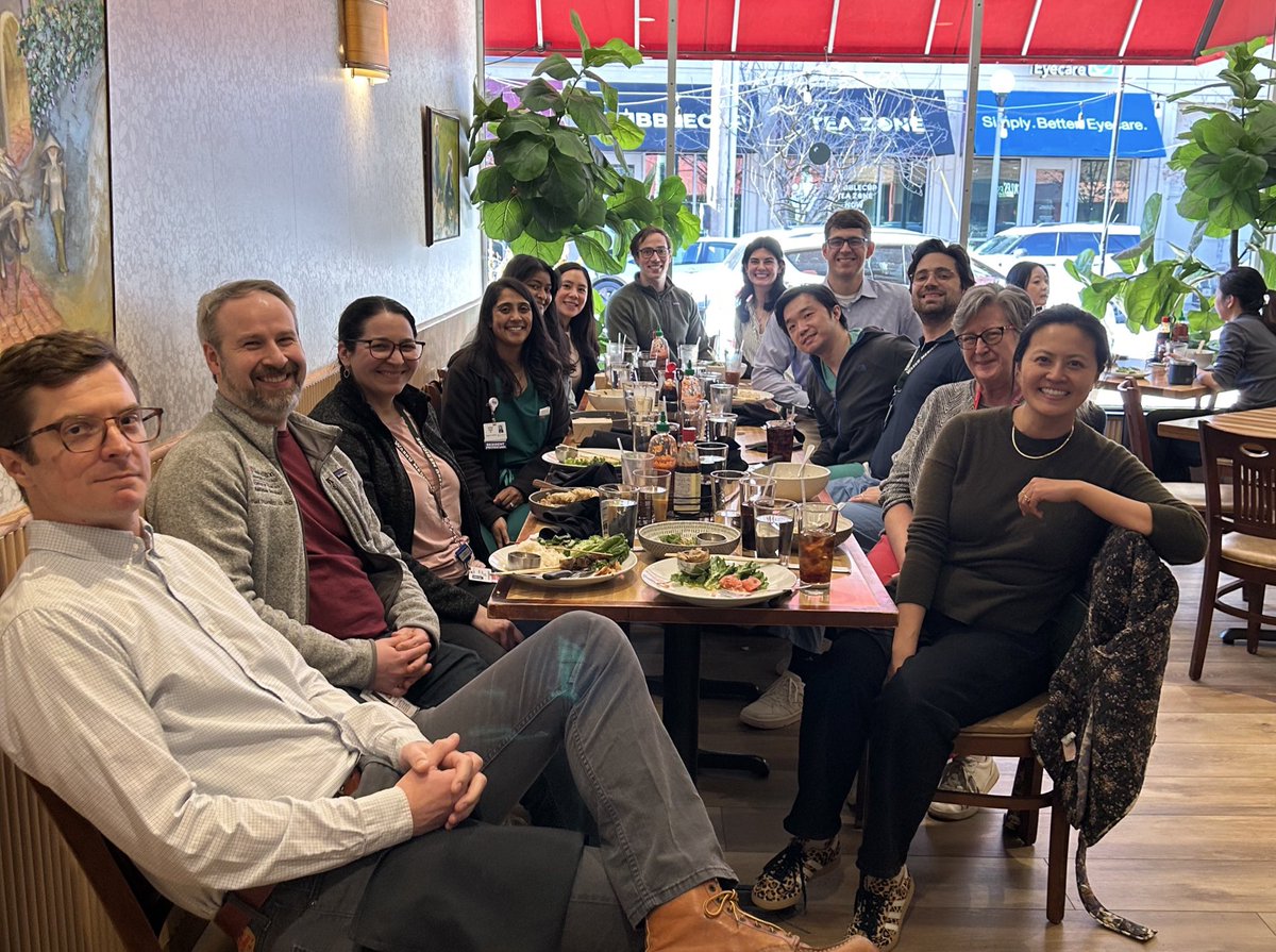 WashUMedRadOnc's tweet photo. So lucky to have these talented trainees here. We loved getting to celebrate them! ๐๐ป#ThankAResidentDay https://t.co/L6LTHZgAXN