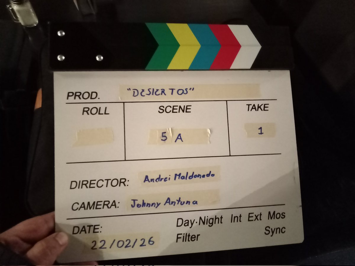 andreimaldonado's tweet photo. Durante el cierre del rodaje de "Desiertos". Un gran equipo 

 @OmarNubez @EduarteVilla @JohnnyAntuHap 

#cine #film #cinema https://t.co/y1uk5Q7Fyn