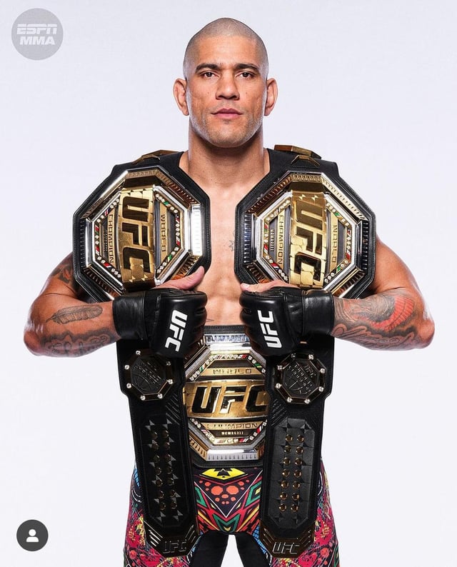 concatenarsim's tweet photo. ALEX POATAN TRIPLO CAMPEÃO É INEVITÁVEL 

SEREMOS!!!!! https://t.co/4lk9NwPZff