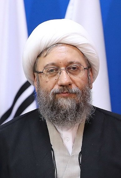 سربه زیر tweet media