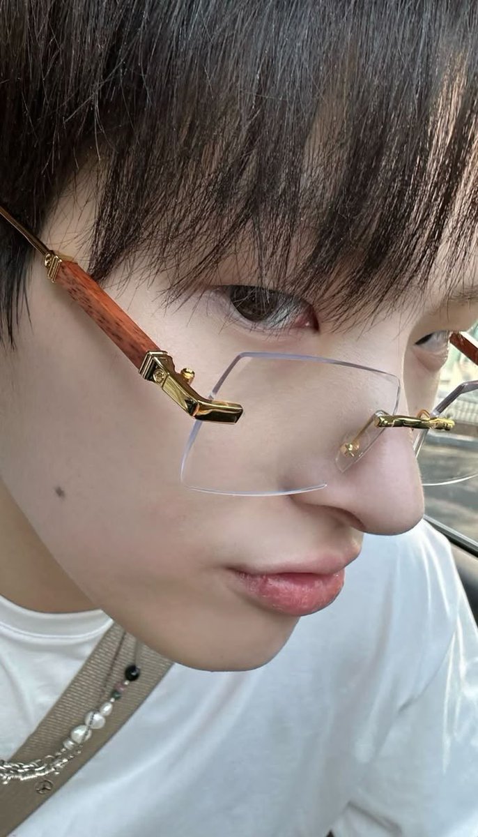 aca! ・:*+ tweet media