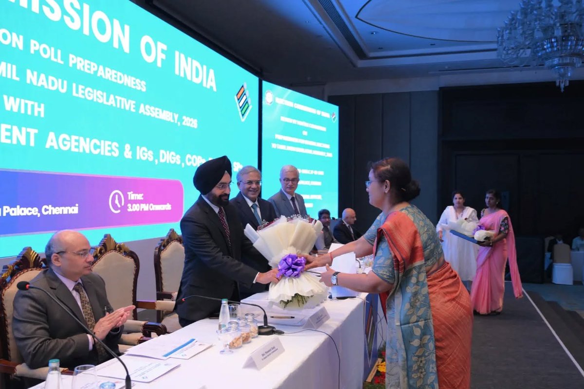 AEROVilavancode's tweet photo. The Chief Electoral Officer, Tamil Nadu, warmly welcomes the Election Commission of India on its visit to review of poll preparedness for the General Elections to Tamil Nadu Legislative Assembly - 2026. https://t.co/dhYRLCFrOV