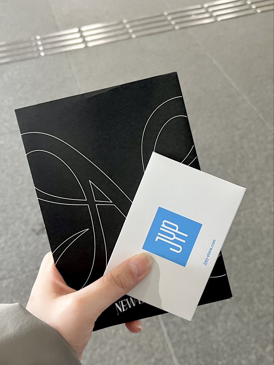 スクラッチはsorryだったけどラントレの直筆サインチェキ当たった