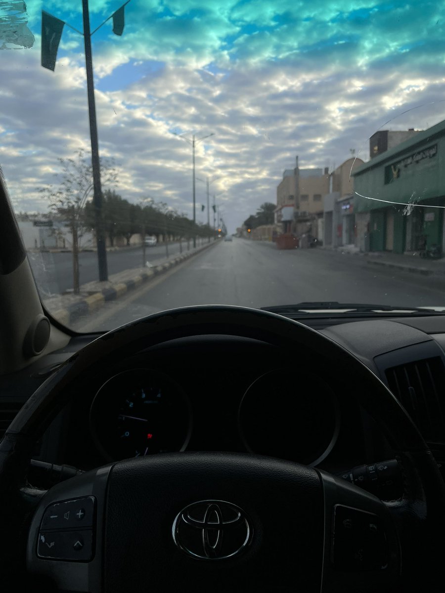 m10book's tweet photo. ﴿ وَما كَانَ اللَّه لِيُعجِزهُ مِن شيء ﴾ 
اللهم لا تختبر صبرنا في صحة من نُحب https://t.co/X3kURDtV3B
