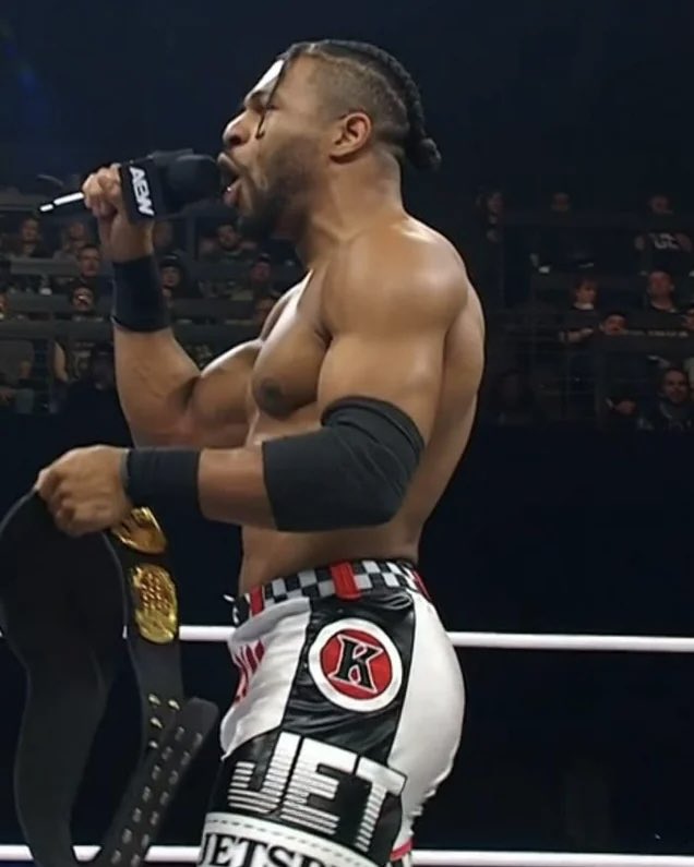 ❤️‍🩹 (@ungodlyrollins) on Twitter photo 