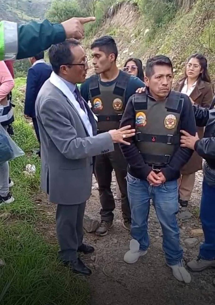 🚨 #LOÚLTIMO |  La Suboficial S2 PNP Marleni Rucana Silvestre fue hallada sin vida entre los matorrales en la zona de Paltay, Huaraz. Suboficial José Villafana confesó el crimen.