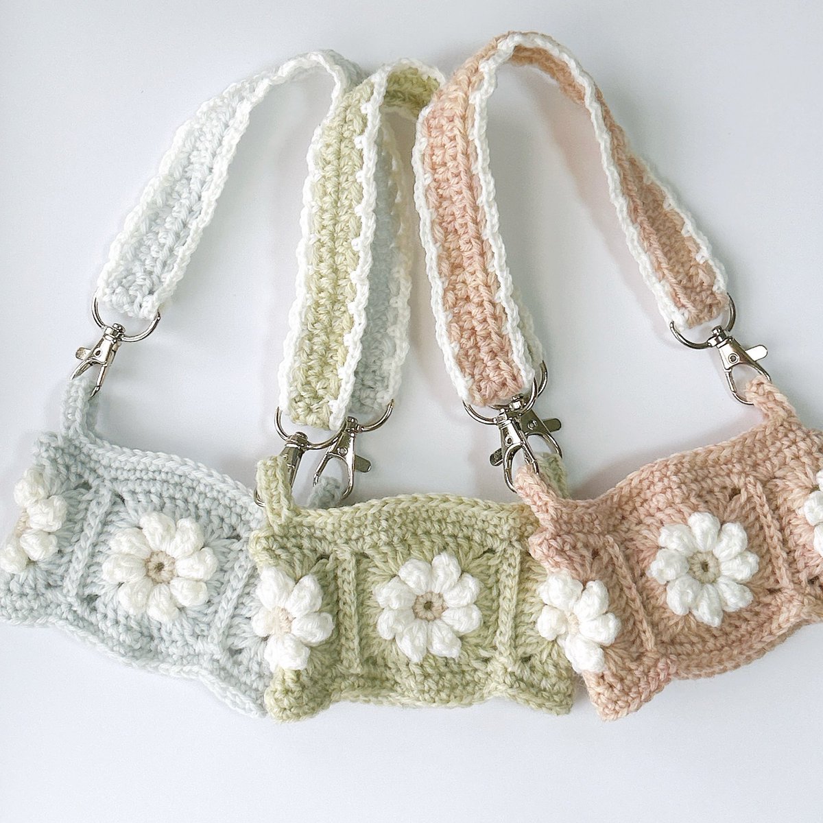 tokia_handmade's tweet photo. minneでお花のカップホルダー販売してます🌸
興味のある方はぜひ覗いてみてください🫶🏻🤍

https://t.co/HavNl2SRau https://t.co/DRAx0pg7L3