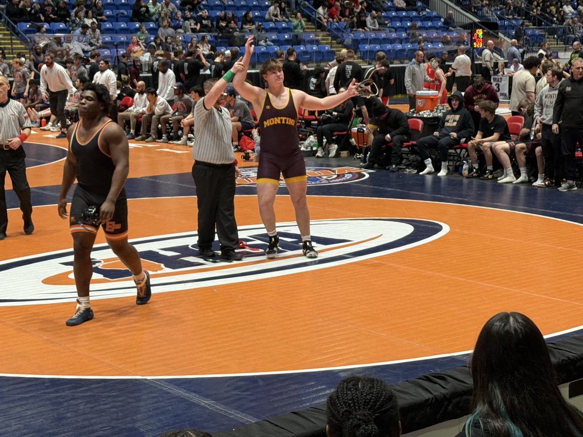 Montini_AD's tweet photo. Team Wrestling State Update: Montini defeats Edwardsville 59-10 in the Dual Team State Quarterfinals at Grossinger Motors Arena in Bloomington! The Broncos will wrestle in the State Semifinals tomorrow morning at 9:00am against OPRF/Barrington. #WeAreMontini https://t.co/lVAN6I85yT
