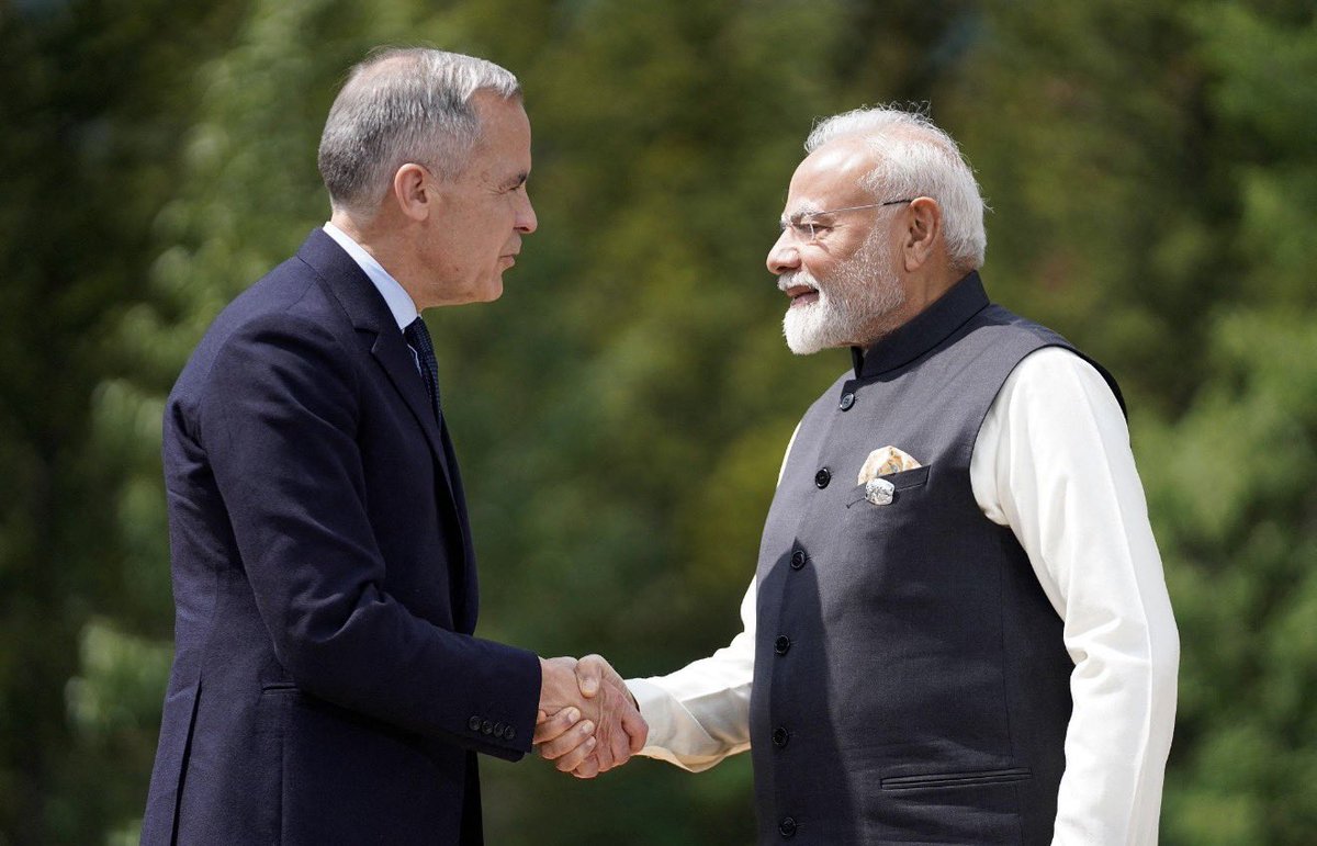 Preet1702's tweet photo. Canada PM Mark Carney’s India visit isn’t routine.
It reflects a wider global recalibration toward India’s market scale and stability.
From what I’ve seen, serious partnerships follow long-term confidence.
The opportunity is clear, execution will decide the depth.
@MEAIndia https://t.co/kqu0fsVWjA