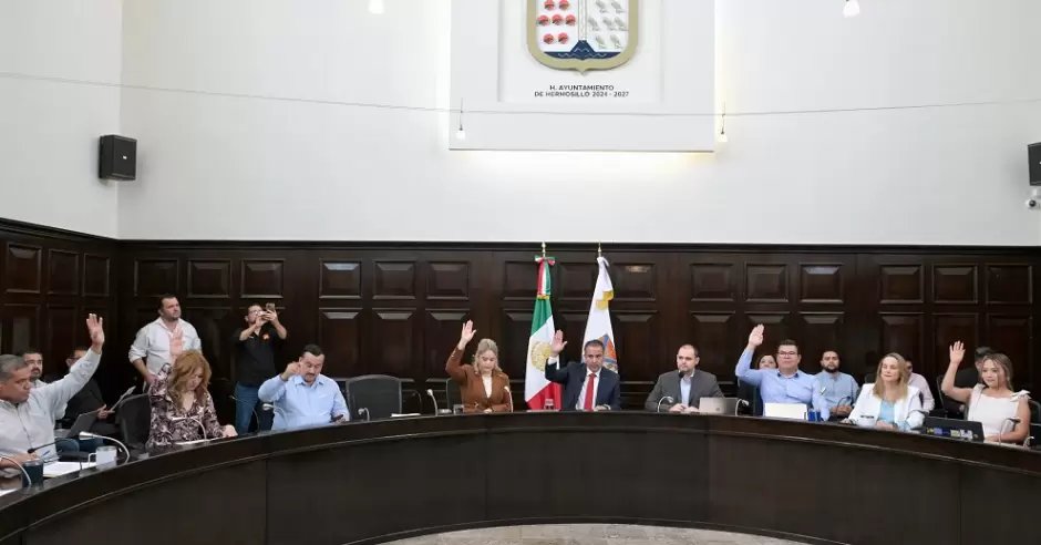 Hermosillo fortalece su Protección Civil como organismo descentralizado; cabildo aprueba nueva figura jurídica e incluye el acuerdo de creación de la Coordinación Municipal🏦de P C n9.cl/otjaw6 <a href="/uniradiomexico/">Uniradio México</a> <a href="/HermosilloGob/">Gobierno de Hermosillo</a> #ProtecciónCivilMagazín
