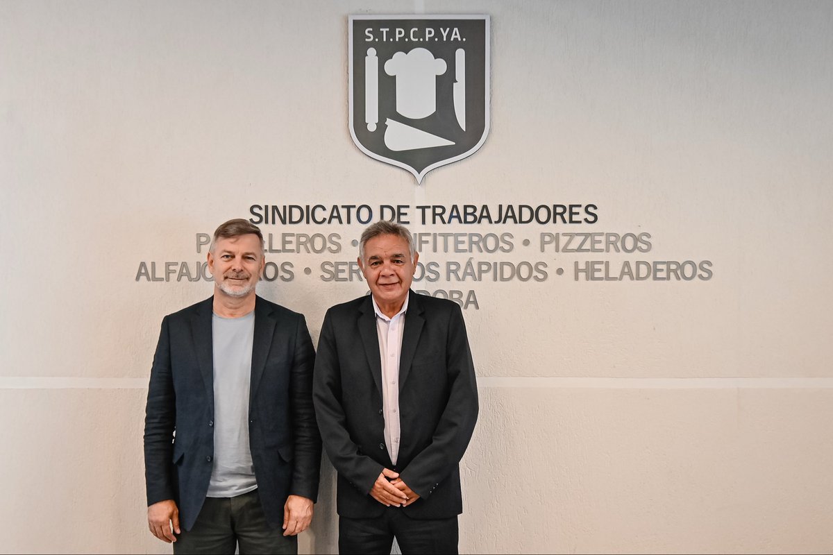 javierpretto's tweet photo. Reunión de trabajo junto a Jorge Araujo, Secretario General del Sindicato de #PastelerosCórdoba, y su equipo 💪🏼
¡Gracias por la invitación!
Se viene un 2026 con muchas actividades por delante. https://t.co/O3jgjYhVnM