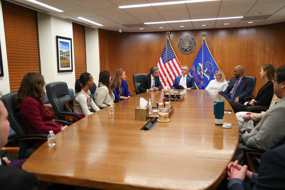 Governor Kelly Armstrong tweet media