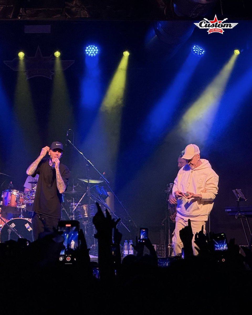 Sala Custom tweet media