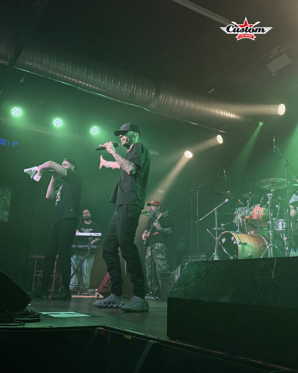 Sala Custom tweet media