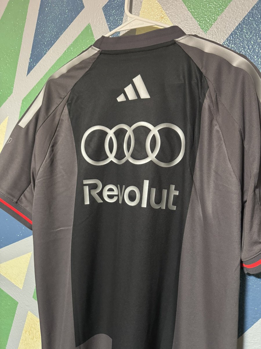 Officially ready for the 2026 F1 season. 

Can’t wait to support my Audi boys this year 🖤❤️🩶