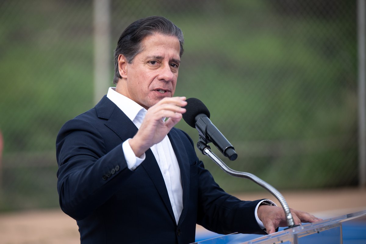 David Crane tweet media