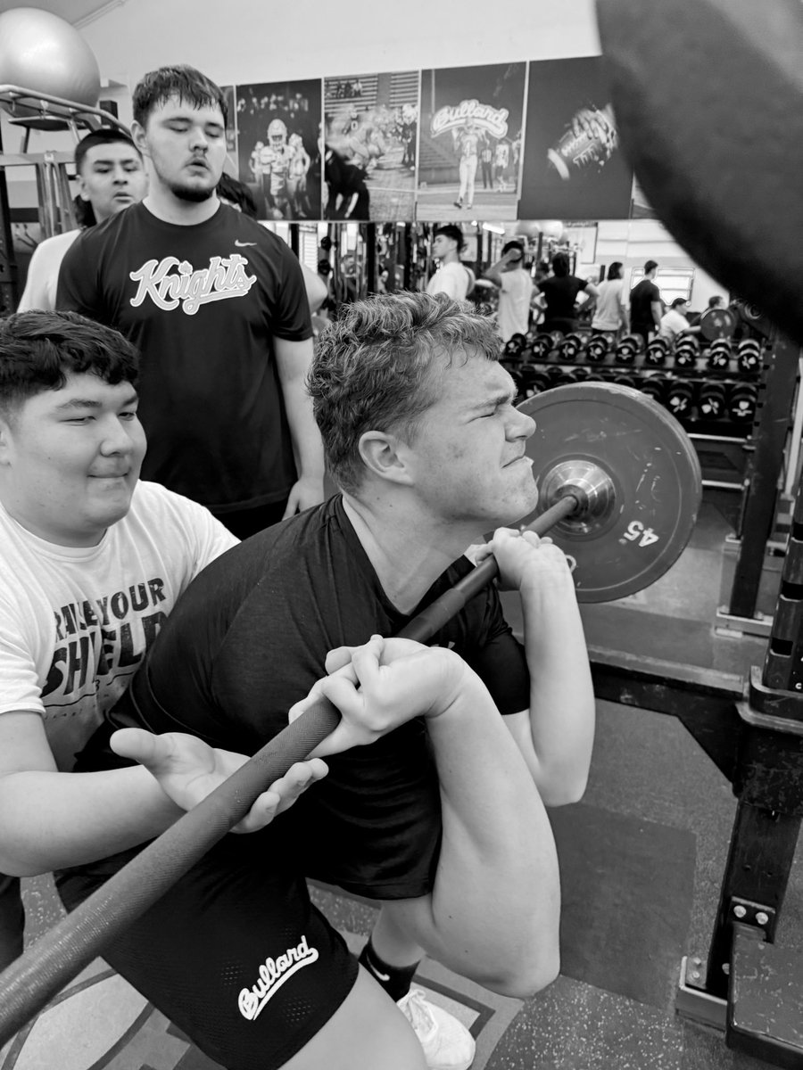 𝙈𝙞𝙘𝙝𝙖𝙚𝙡 𝙃𝙤𝙡𝙨𝙩 tweet media