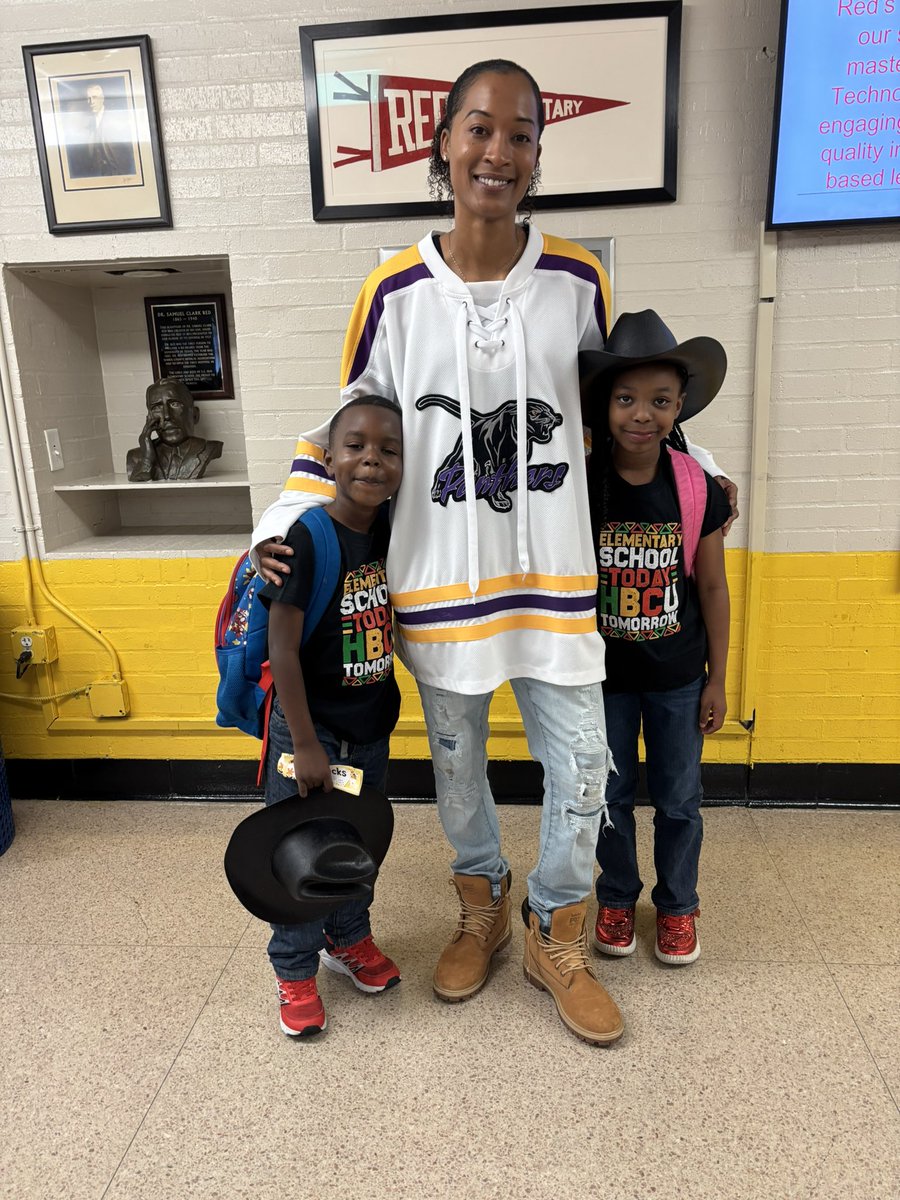 Red Elementary STEM Magnet School tweet media