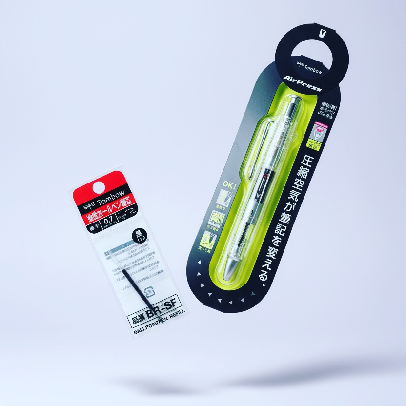 WildColorz's tweet photo. Rain, gravity, dirt or writing Upside down? 🤯 Meet the pen that doesn't quit.

The Tombow Airpress uses pressurized air to write anywhere, anytime. Your new adventure essential.

Link in the Bio

#TombowAirpress #EDC #BuiltToLast #japanesestationery #stationeryaddicts https://t.co/7FF5mRFaUK
