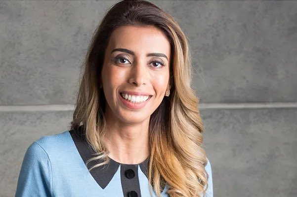 QioHub's tweet photo. سمية الناصر:

اللي يحبك بصدق يحبك حتى لو شوشتك منفوشة. https://t.co/LfyBYLUCCC