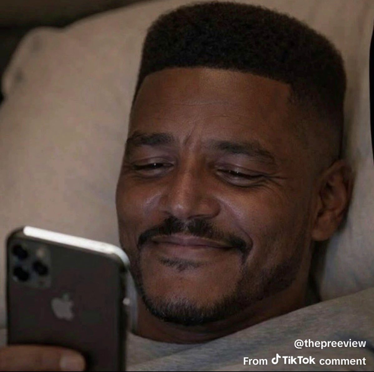 Bruh....not only did Domani diss 50 with the Ms Jackson beat....but he asked 50's dead mother - TWENTY ONE questions about how does she view his behavior....

My lord.....