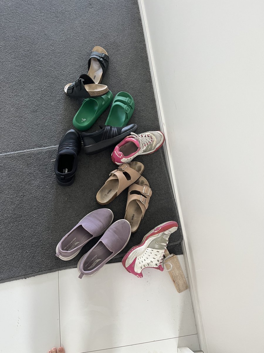 dinksella's tweet photo. #whywouldntyou! Finally put away the week’s shoes still at the front door. A variety of activities has left me tired this morning. 😳 https://t.co/rEN8u7nAHG