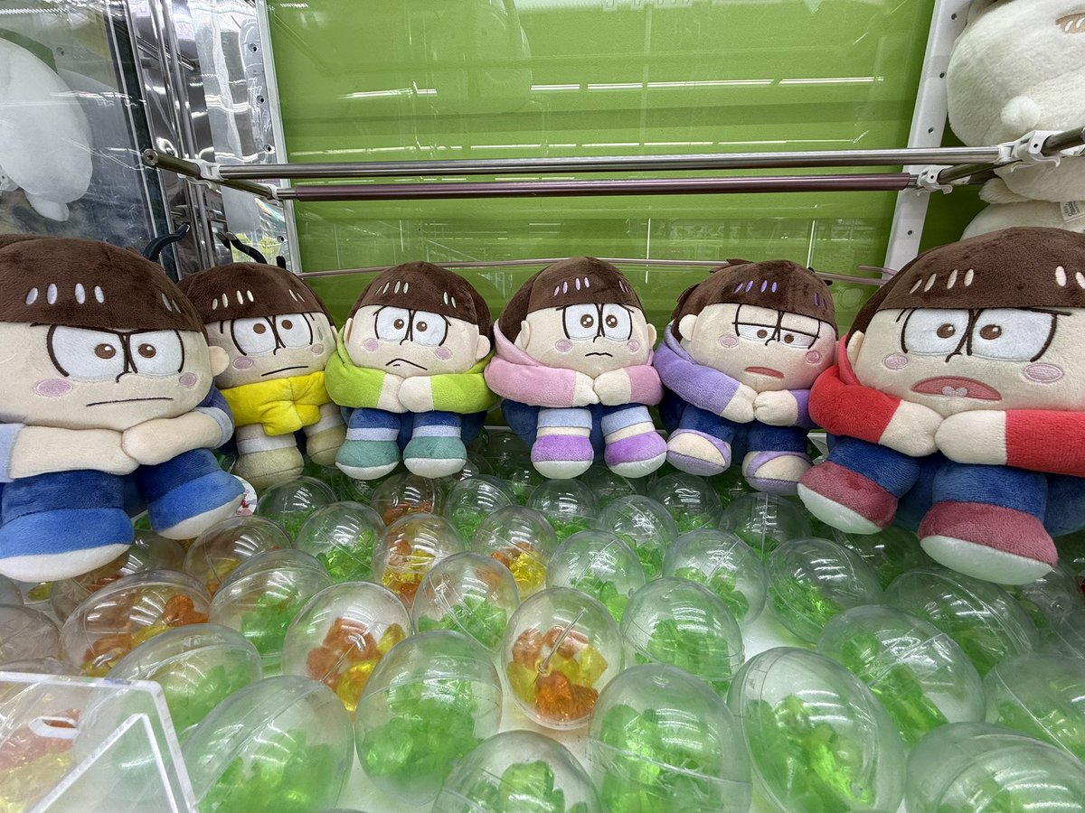 📢お知らせ📢 おそ松さん コロコロいじけるBIGぬいぐるみ本日お迎え