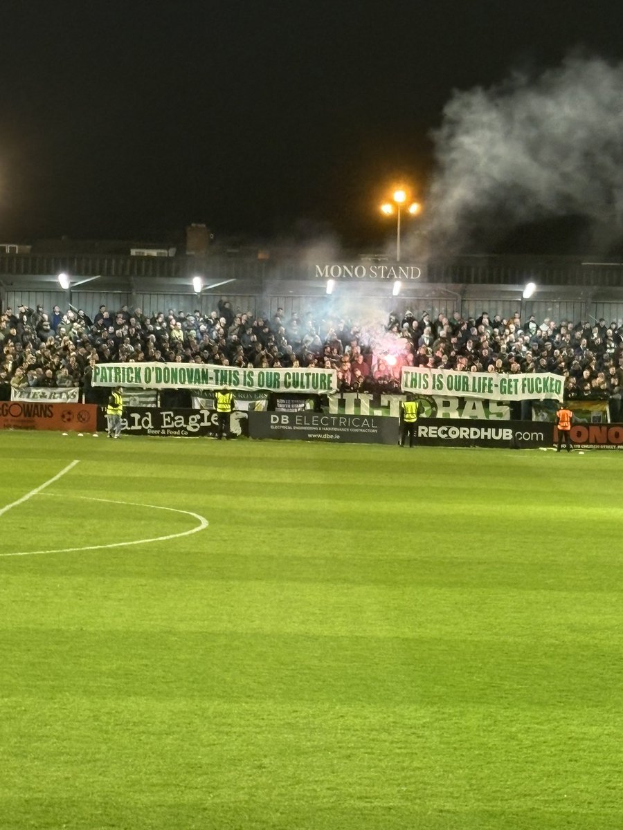 Declan Lee tweet media