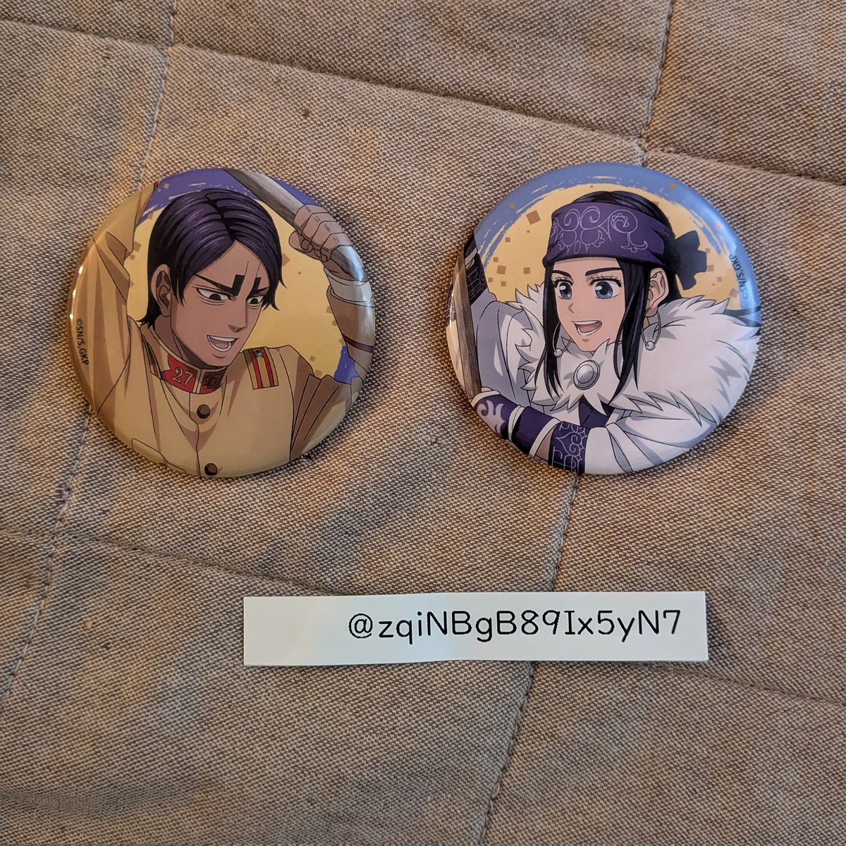 交換 ゴールデンカムイ 餅つき 缶バッジ 譲：アシㇼパ、鯉登少尉 求