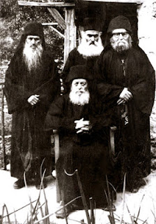serviamdeo's tweet photo. "Para mí la Santa Liturgia es oración, es la oración más importante"
- San Efrén de Katunakiot https://t.co/wCLayoAoep