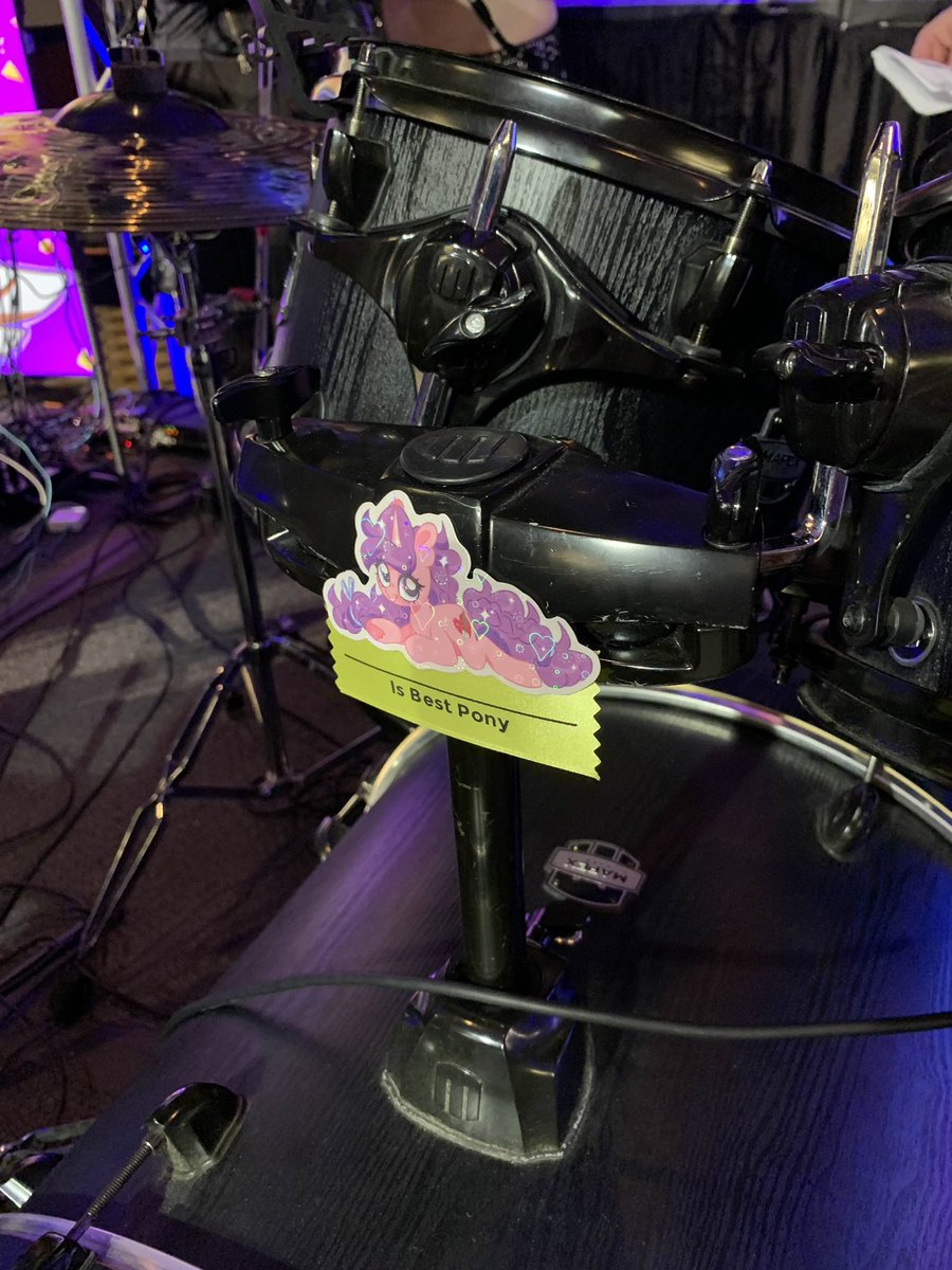 Scribbles tweet media