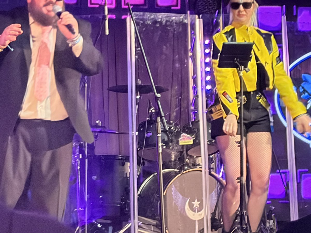 Scribbles tweet media