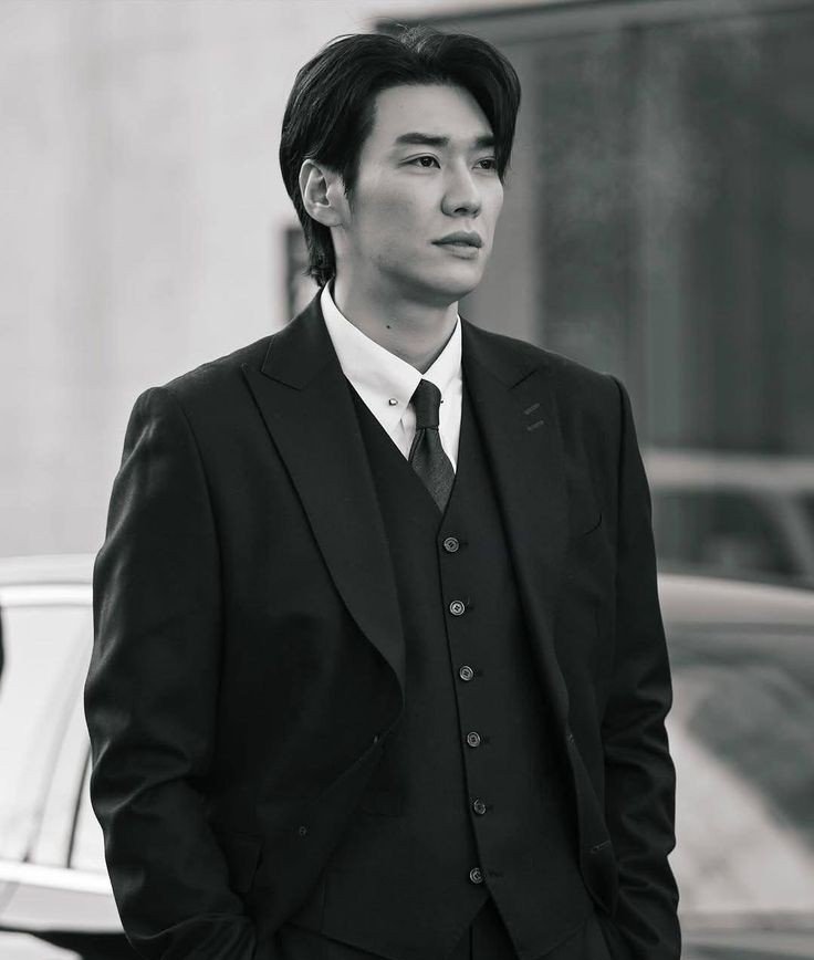 ghuratpena's tweet photo. @TamagoPost ㅤ️️ ️️
ㅤ️️ ️️
Nicholas Adrian, 1987.
Lajang. Kalau lebaran nanti ditanya kapan nikah enaknya jawab apa? 
 ️️
ㅤ️️ https://t.co/z5tRt5TbML