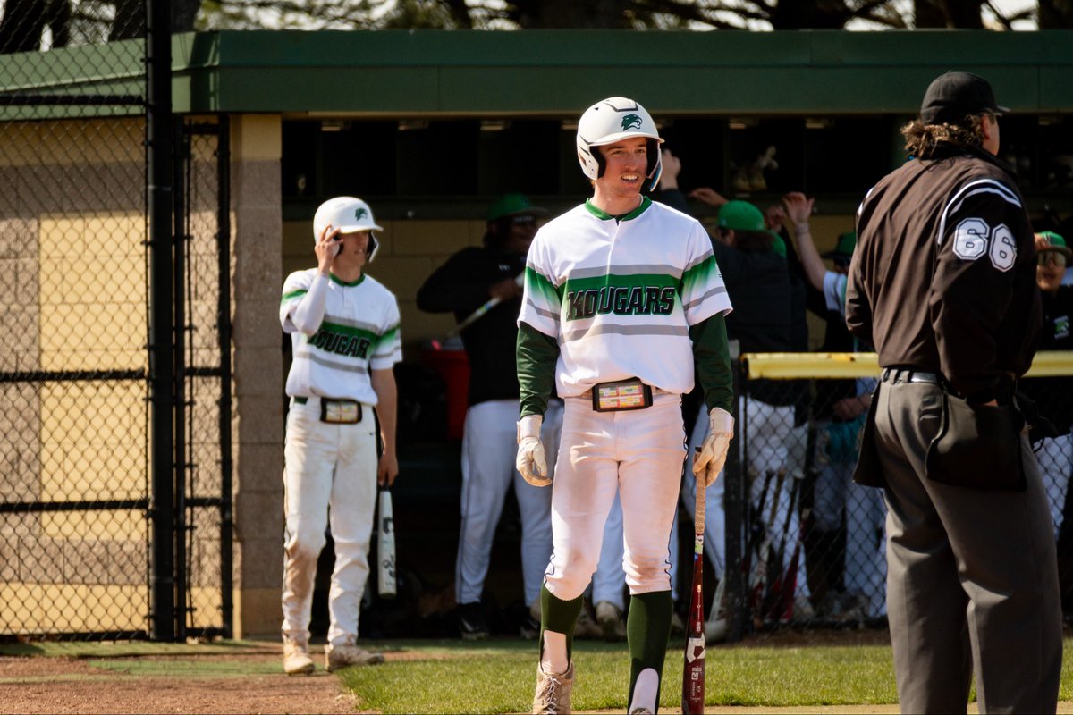 kougarathletics's tweet photo. Baseball-Kougars split opening day DH at Lewis and Clark CC 9-7 and 2-6. Prince gets win on the hill in game one, Larson w/the save.  Larson, Metzger, Barth and Price w/HR each.  DeLeo HR plus Wasserman, Harrison and Nielson w/hit each in game two. Go again Sat. #KishFam ⚾️ https://t.co/cBjkDmkE2L