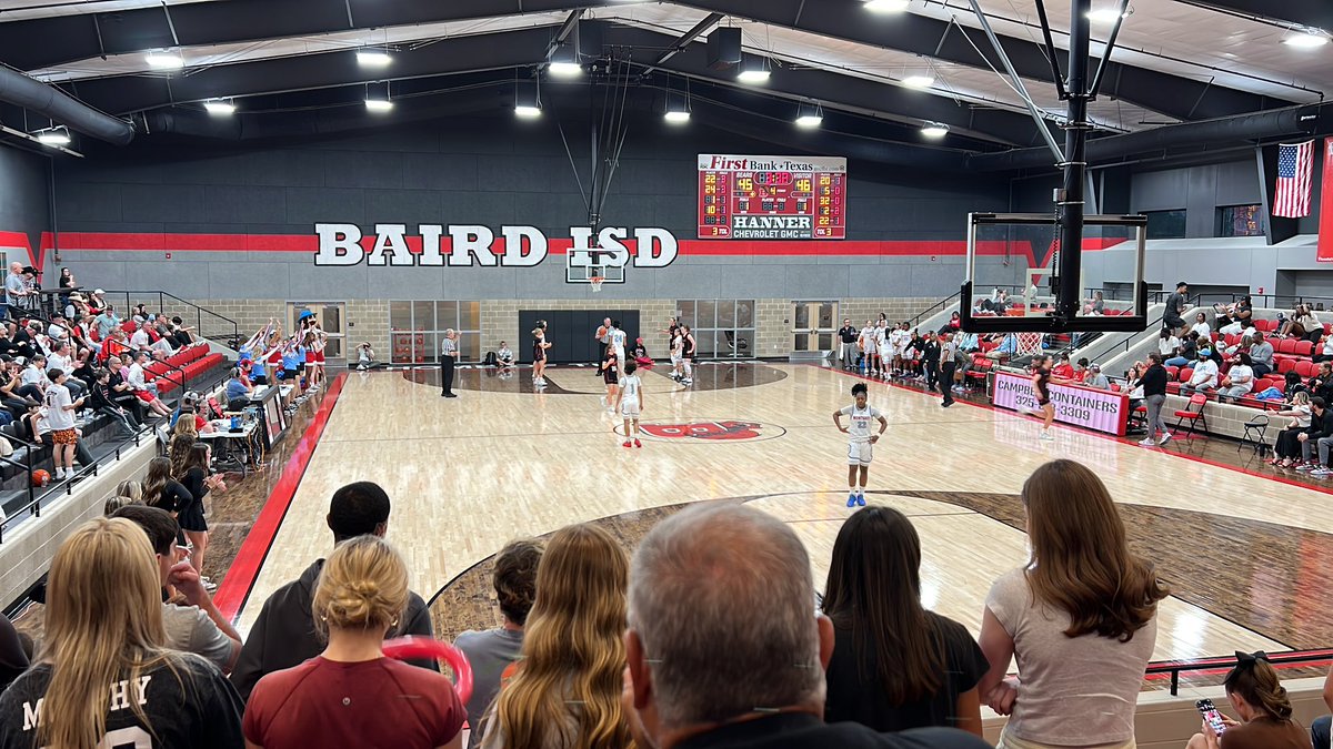manning_blake's tweet photo. @TXHSGBB 

Argyle - 46
Monterey - 45

3:45 left in 4th. https://t.co/9b7Bhl7y8Z
