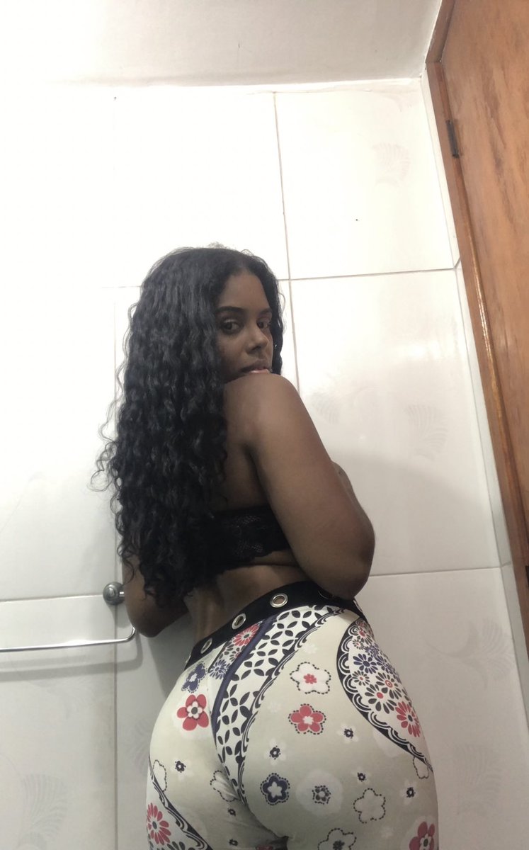 BebelSilva2001's tweet photo. Sabor Mamãe 🤤🫨❤️‍🔥 https://t.co/rd1UEHSBvQ