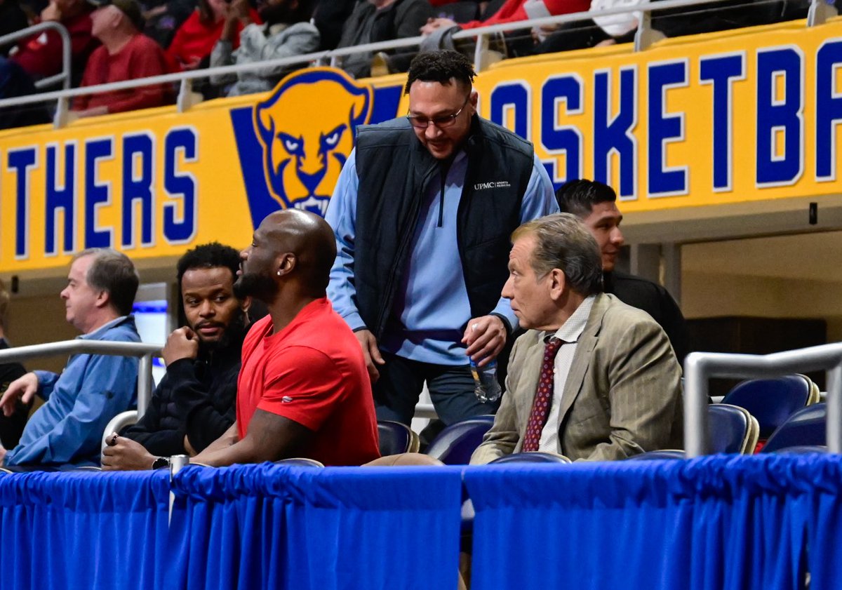 Ed Thompson tweet media