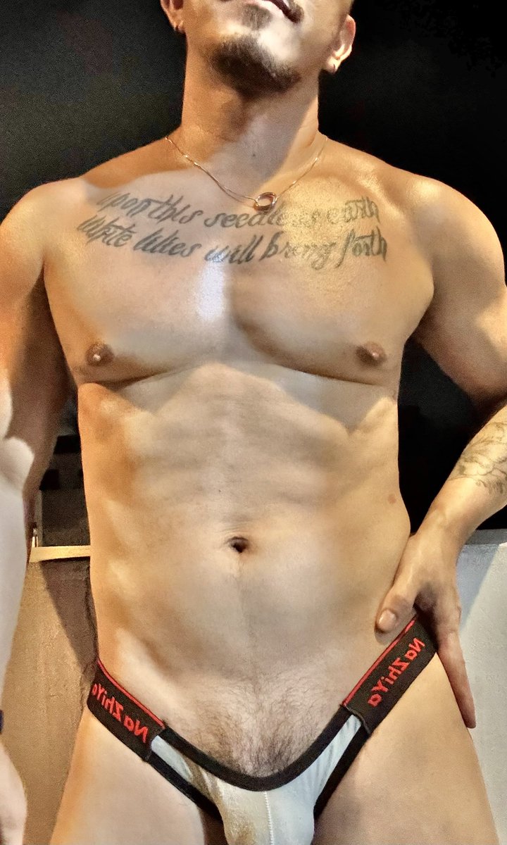 lick my balls 🤤 tweet media