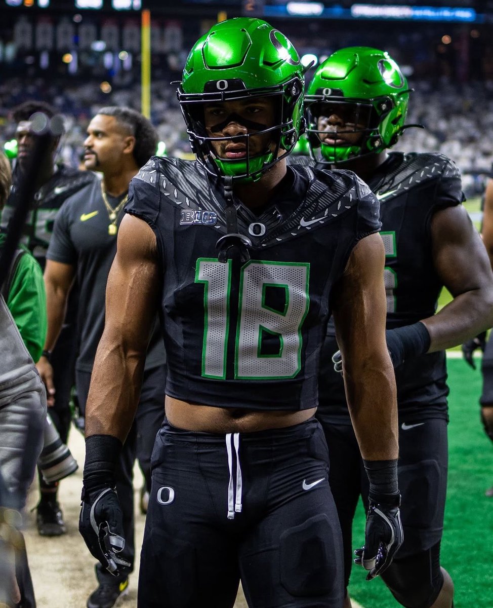 Boisabronco's tweet image. Kenyon Sadiq 4.40😭😭 he’s not gonna be there at 30