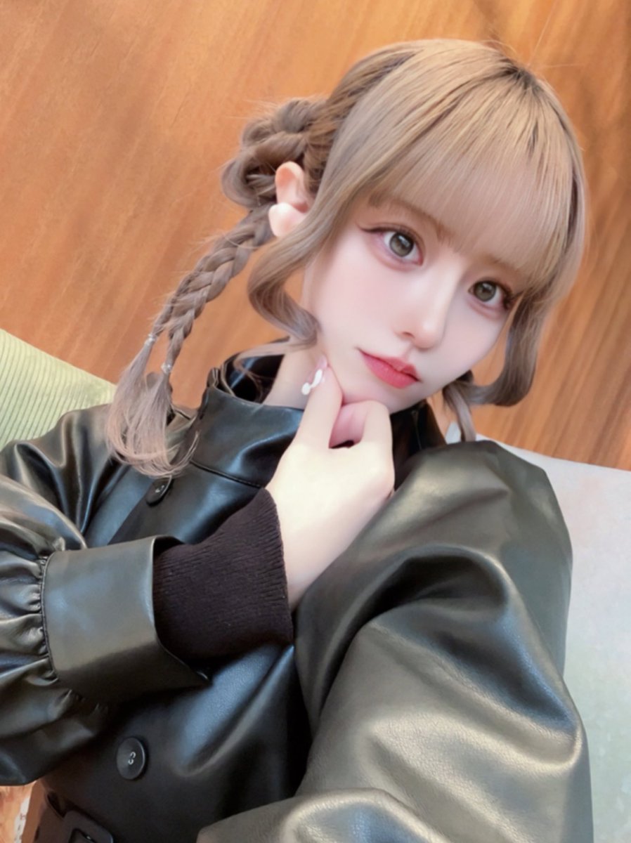 ブタキン見に行くぞ ◠.¸¸. ઇଓ
まず一服 ꜀(^. .^꜀  )꜆੭